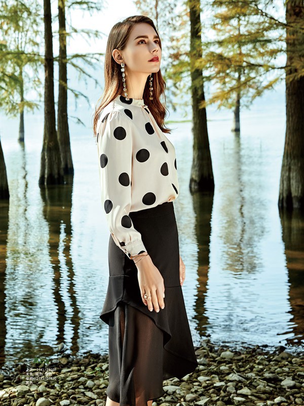 春天穿什么衣服 爱诗帛雅等你来了解