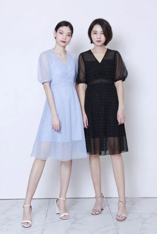 适合春季出游的闺蜜装 季候风闺蜜穿搭攻略