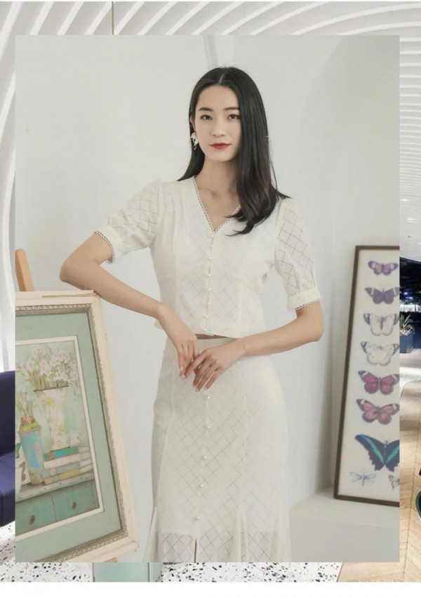 艺术气息的春夏时尚感 你也能穿出来.