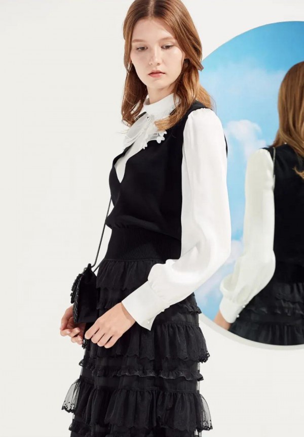 适合春夏季穿的小黑裙 AIVEI气质穿搭首选