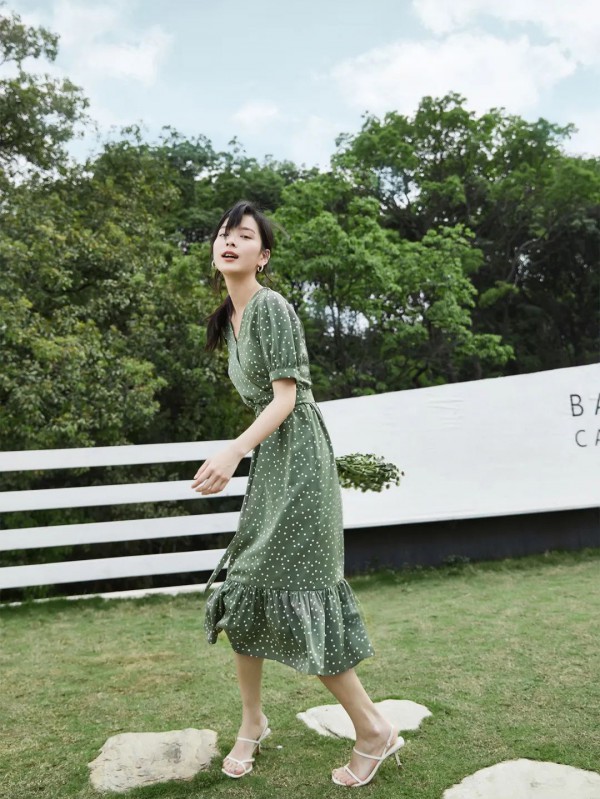 速品女装夏季新款上市 来开启春夏新鲜衣橱吧