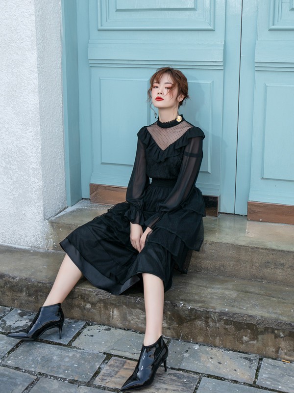 甜美优雅蛋糕裙  春季出行更亮眼