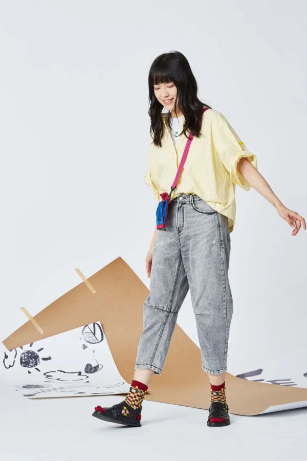 飞鸟和新酒夏装上新 穿上条纹去踏青