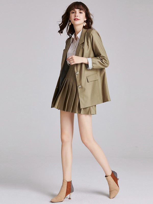 半身裙搭配什么上衣好看 戈蔓婷教你怎么穿