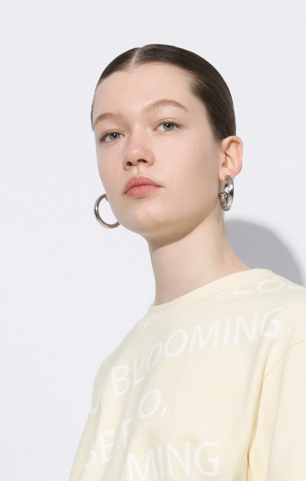 Marisfrolg2020夏季 跟随自然寻觅夏日形态