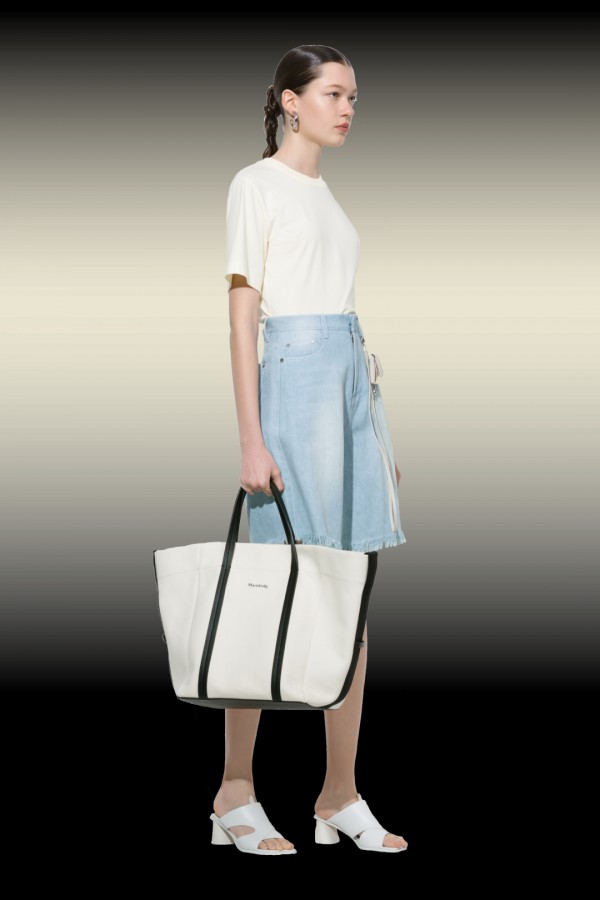 Marisfrolg2020夏季 跟随自然寻觅夏日形态