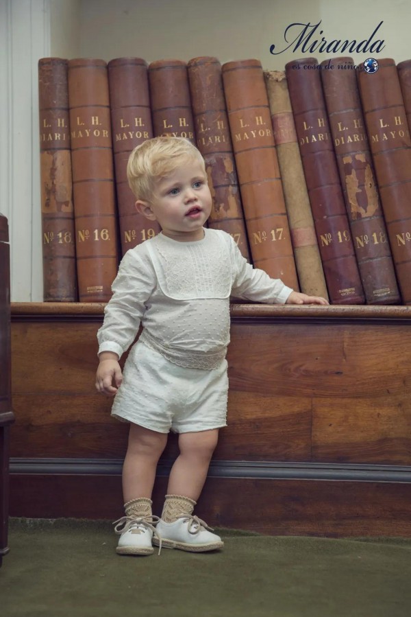 宫廷风的棉麻系童装 你试过了嘛~