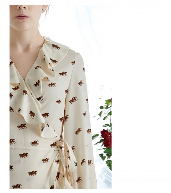 奶油色衣服搭配什么颜色好 奶油色和卡其色搭配好看吗