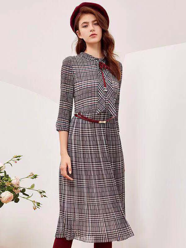 春季连衣裙穿搭推荐 花月秋做你的穿搭导师