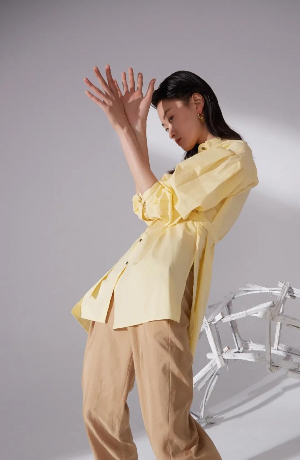 OTT夏季广告大片出炉  正装街装两皆宜