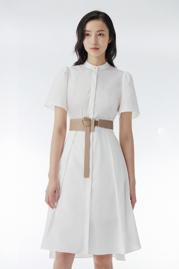 穿上优雅连衣裙来迎接春天