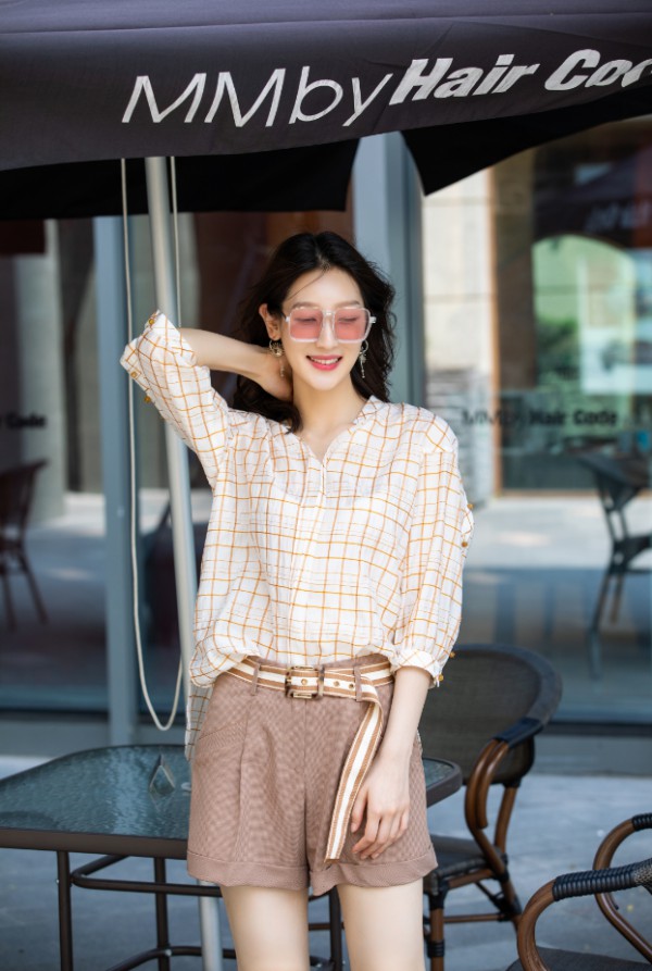 春日复工穿搭 旧面孔里有新风格