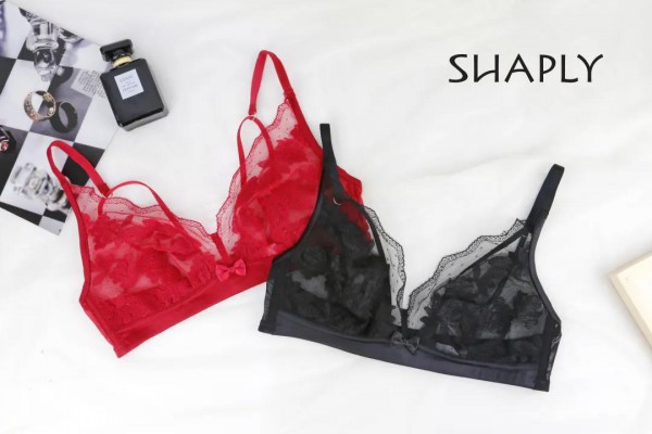 超薄款怕凸点? 莎莲妮帮你解决尴尬!