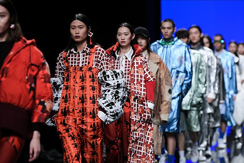 深圳原创设计时装周,一场设计的视觉盛宴