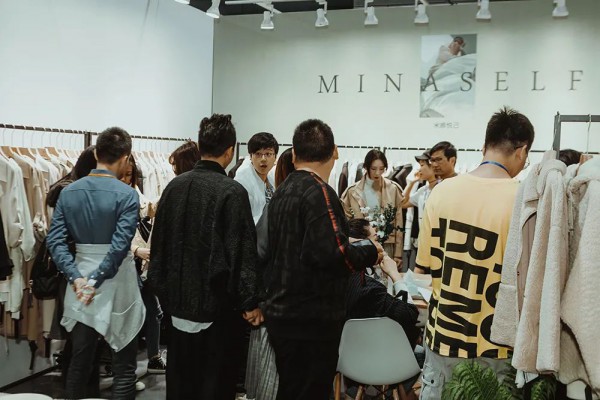 全宇宙贴牌联盟20AW  这次我们也不会缺席