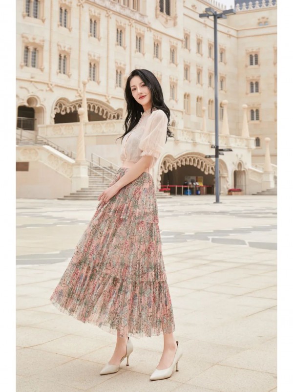 ANOTHERONE夏季新品上市 花裙集萃,满眼明媚