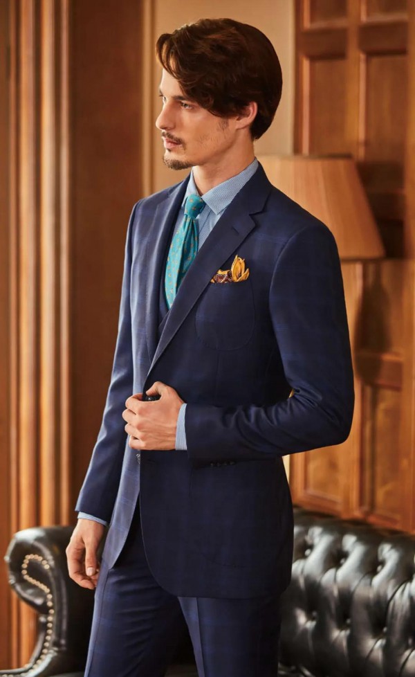 富绅V定制丨收藏这份春夏西装置办指南,别人都hu羡慕我把西装穿出清凉感! 富绅V定制丨收藏这份春夏西装置办指南,别人都hu羡慕我把西装穿出清凉感!