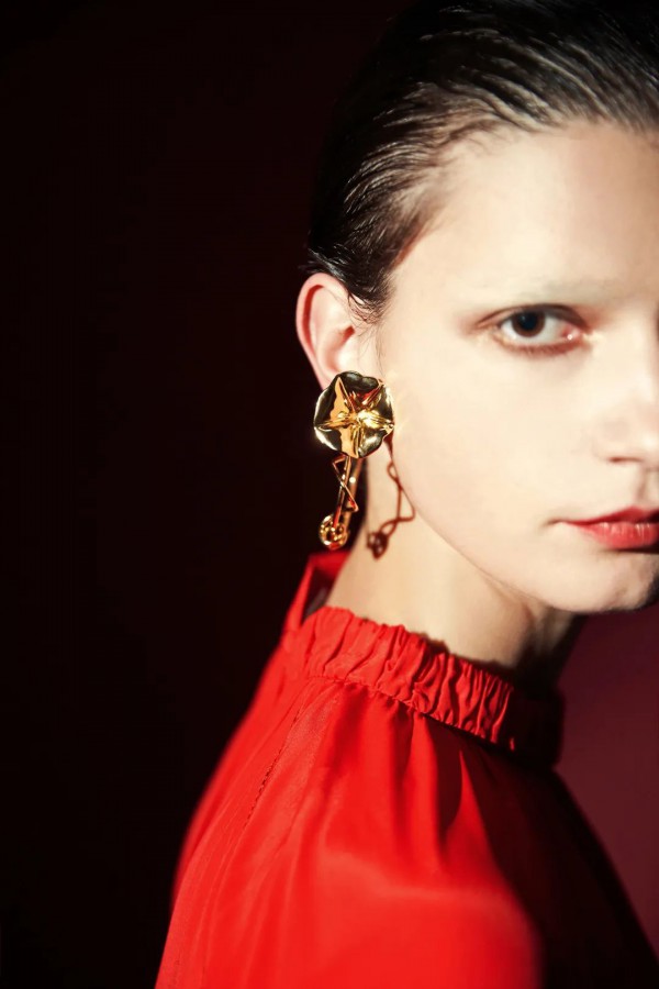 2020配饰流行趋势——组合功能升级的创新