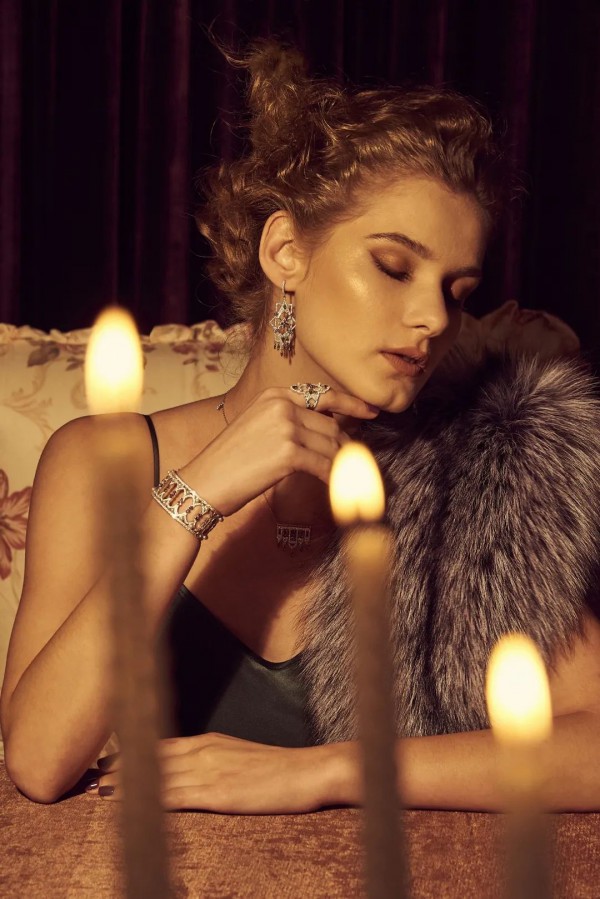 2020配饰流行趋势——组合功能升级的创新