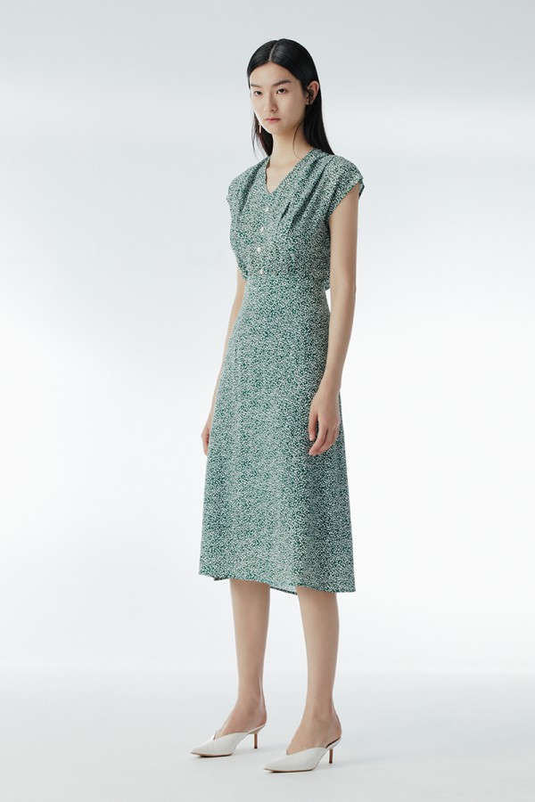 MIGAINO曼娅奴2020夏季新品 地球不再流浪