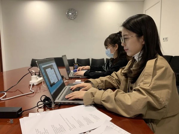 线上展首日访问量达67998人 CHIC再现“人山人海”