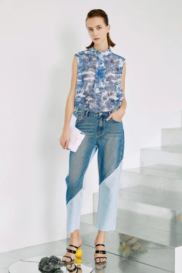 蓝色有哪些蓝 电光蓝日食蓝衣服怎么搭配好看