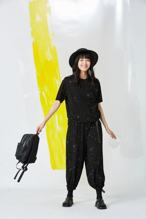 飞鸟和新酒夏装上新 与夏夜「星空」融为一体