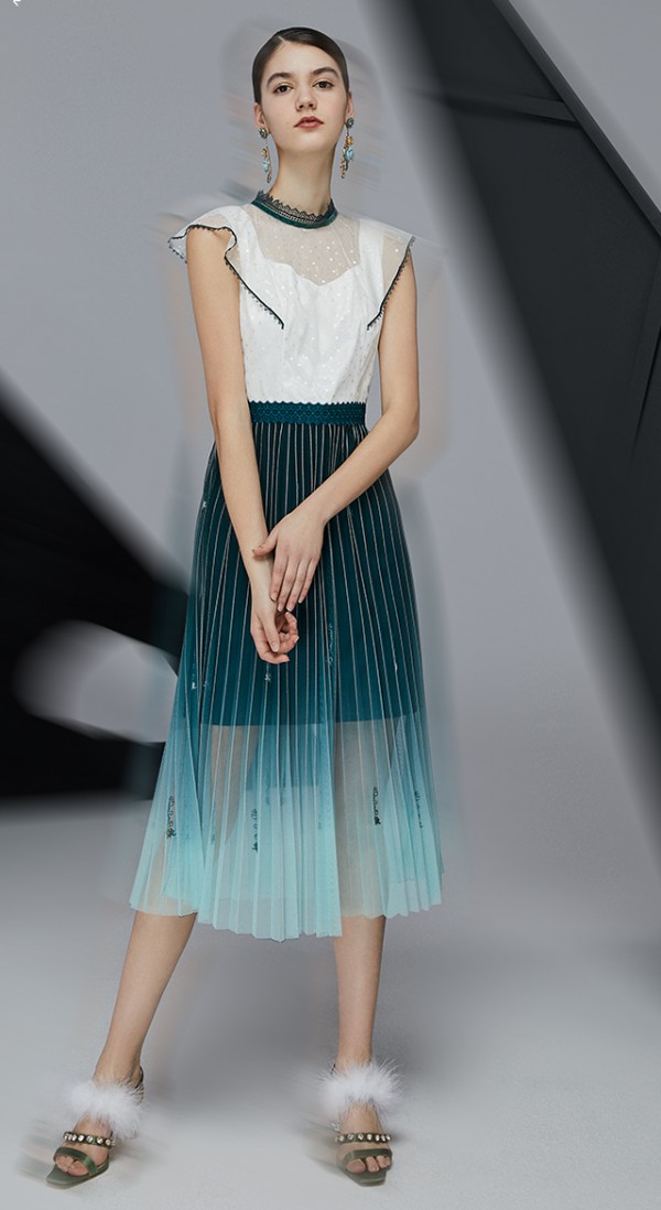 DILI 新贵女装2020夏季新品 蝶影重重开启夏日气息