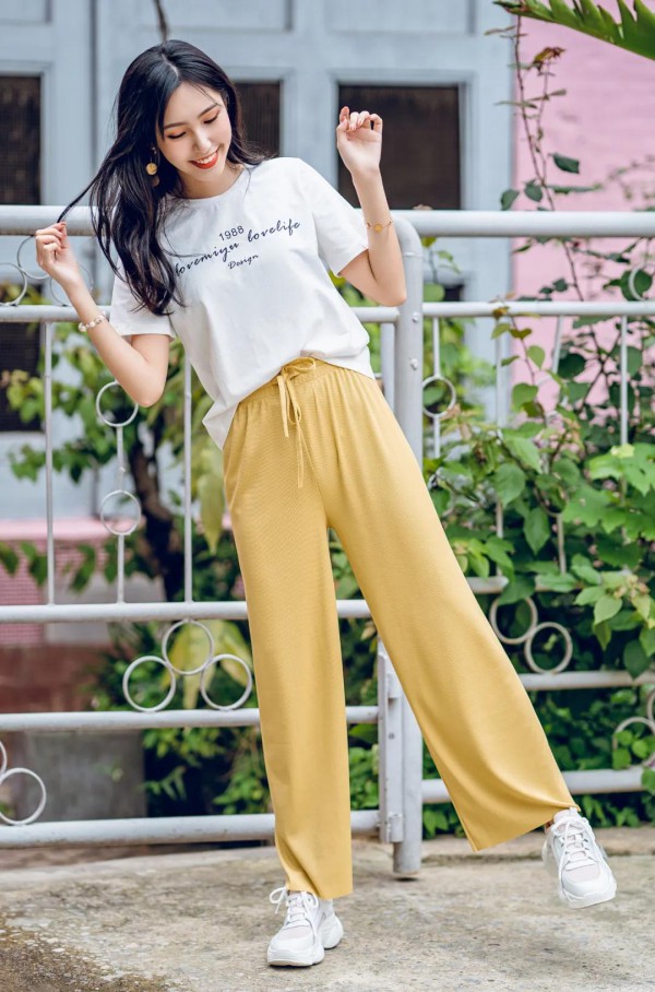 MIYU谜遇女装上新 少女感的夏季穿搭