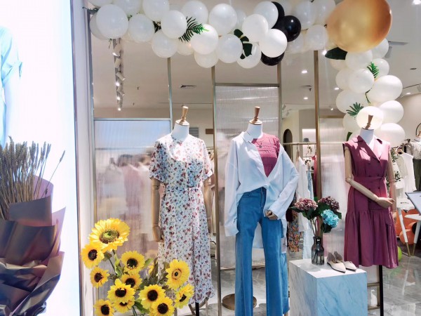 喜讯!喜讯!方示在贵阳龙港成功开店,预祝开业大吉!