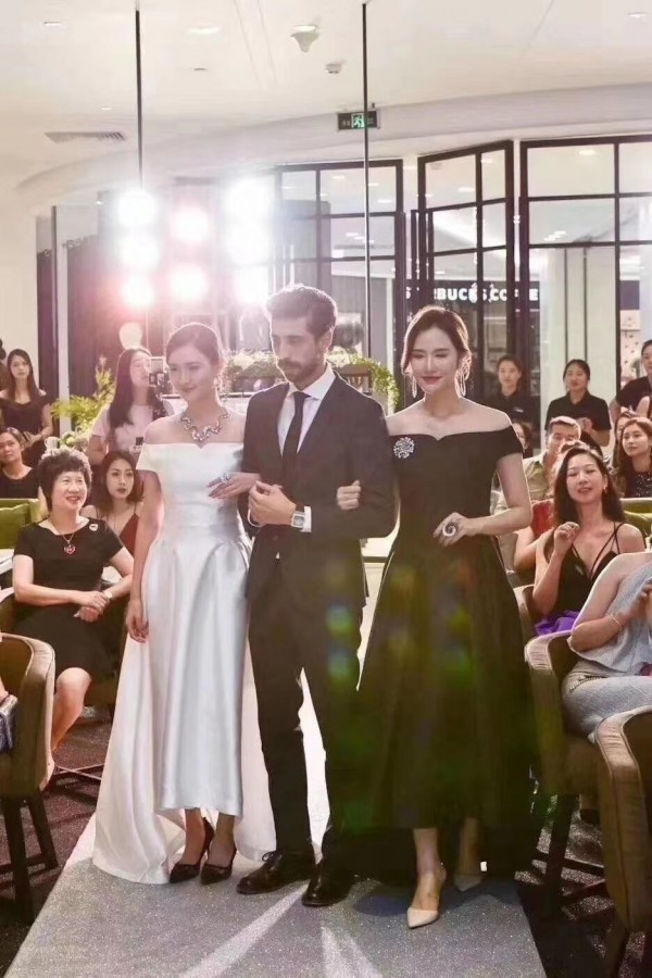 Carmen时尚女装2020秋冬订货会诚邀您的参加!