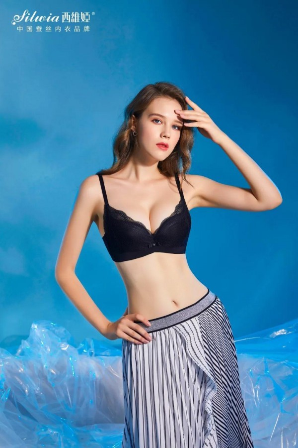SILWIA西维娅20春夏新品 半夏时光简出精彩