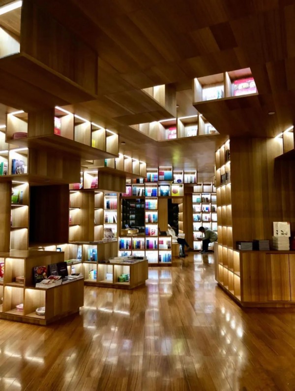 2020中国国际时装周发布品牌时间预览