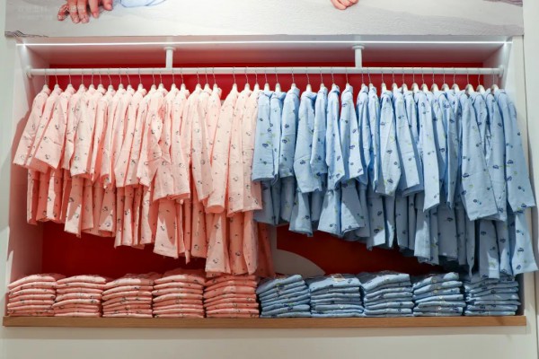 红豆童装正式入驻无锡荟聚中心啦