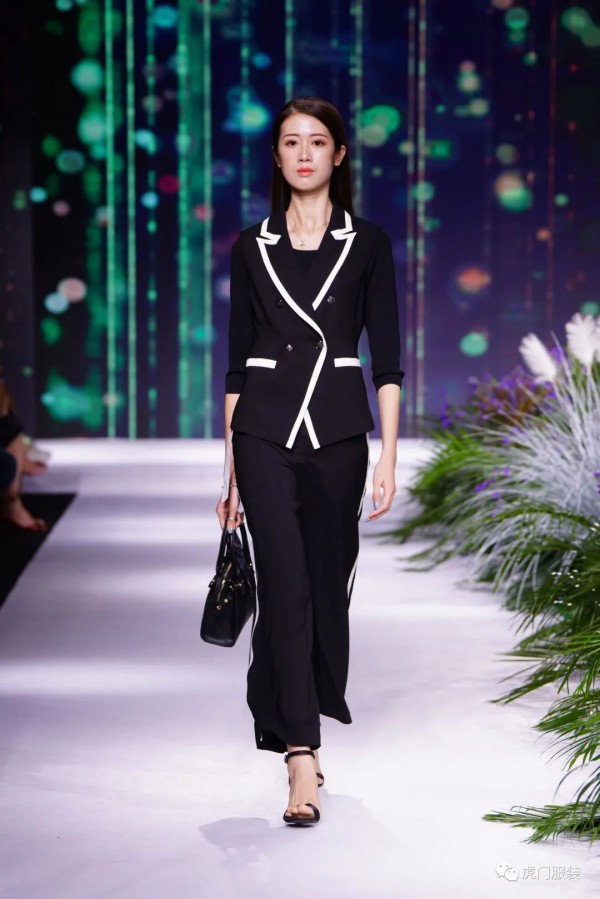 进店即送500元还有“骨折”优惠 五一来虎门这家品牌女装畅享欢乐购