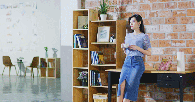 上班族初夏该怎么穿 有女人味的职场时装推荐