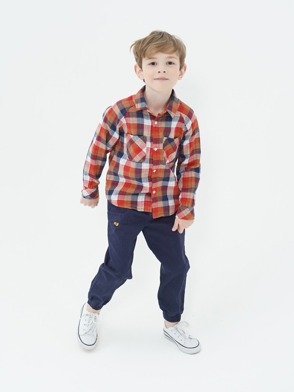 喜洋洋童装给孩子精致童年