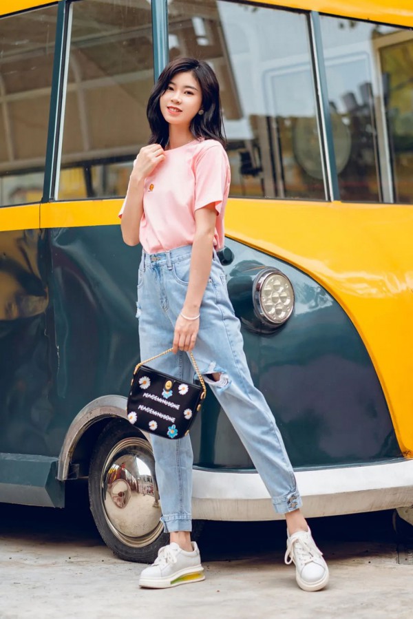 今年夏天流行什么元素 MIYU小雏菊风收获夏天的清新