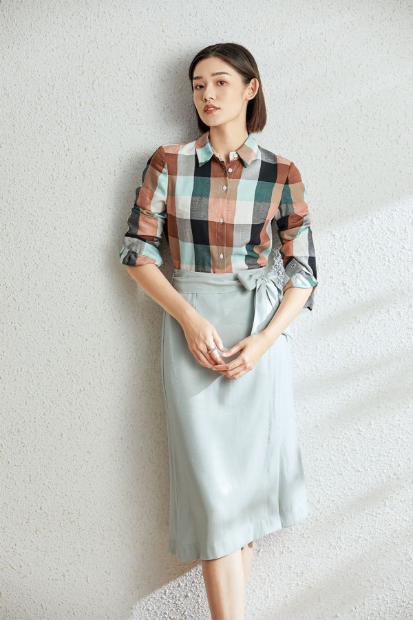 法路易娜-FALOUINA