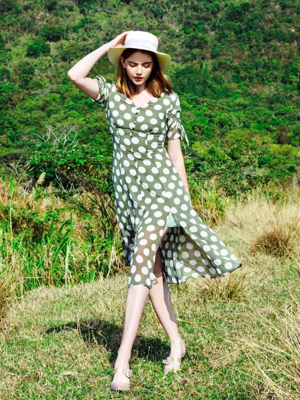 夏季休闲简约搭配 依歌女装教你怎么穿