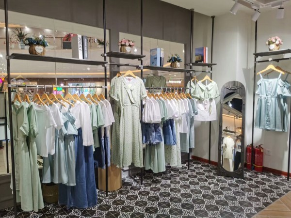 好消息!好消息!城市衣柜山东临沂泰盛广场店盛大开业!