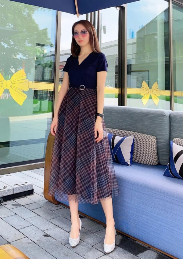 520约会去看电影穿什么衣服 歌莱雅约会穿搭推荐