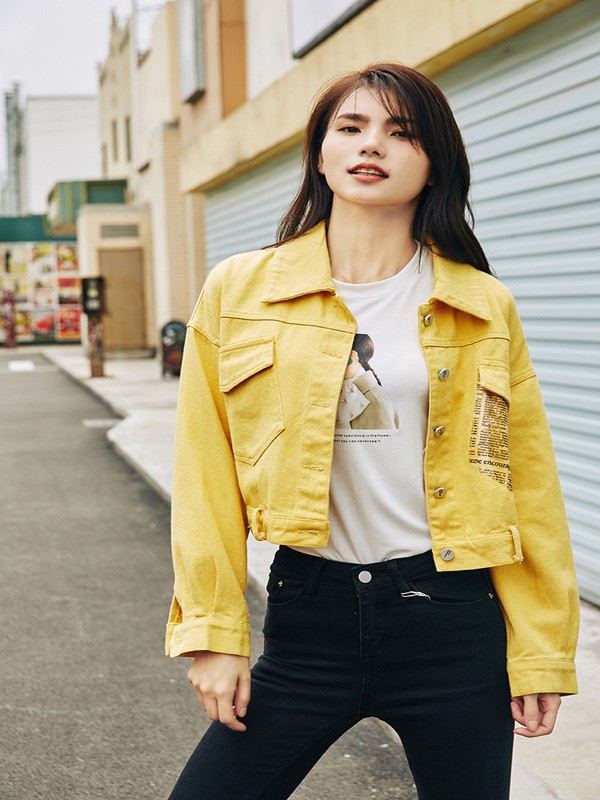 帅气优雅穿搭 宝洛莎女装为你推荐