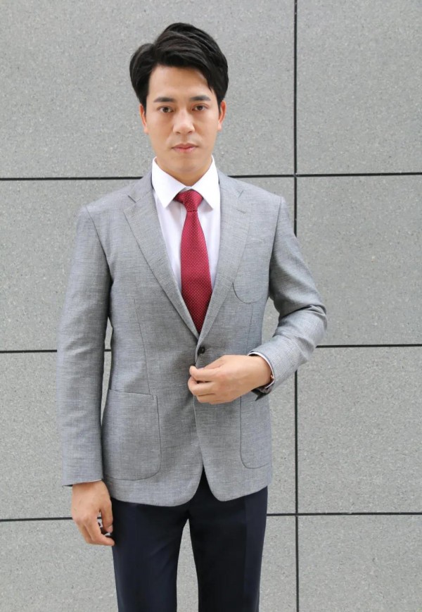 富绅V定制丨以“绅士”之名  为她焕然“衣”新  只为征服女神的芳心