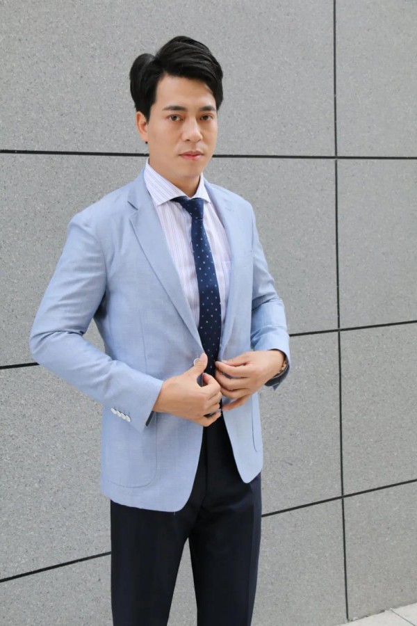 富绅V定制丨以“绅士”之名  为她焕然“衣”新  只为征服女神的芳心