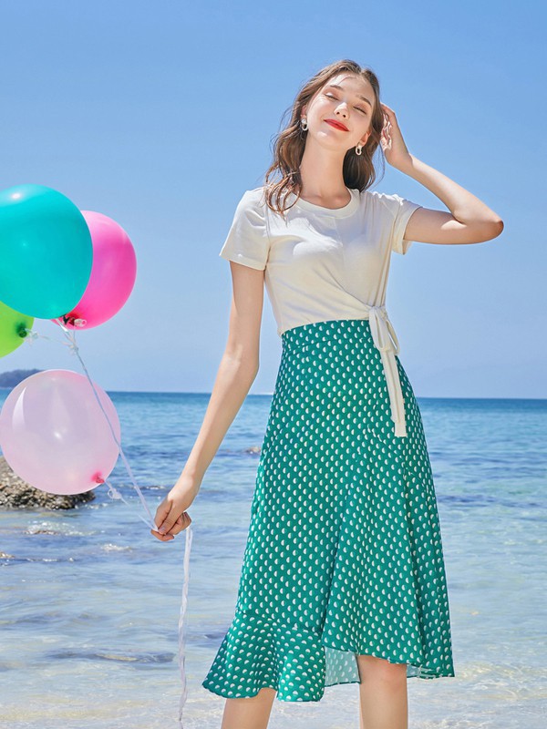 春季简约穿搭 春美多为你呈现