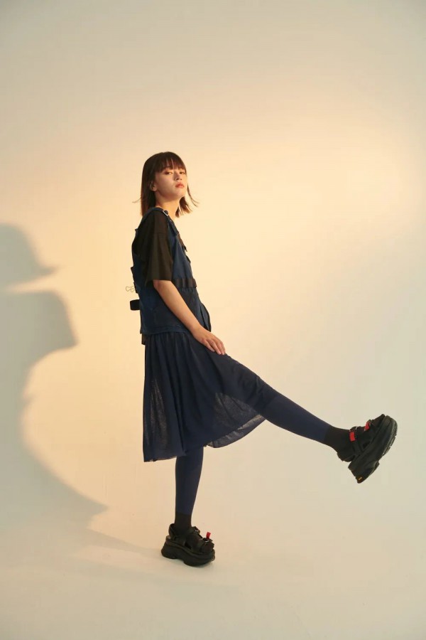 HOW x initial  运动格调,演绎极限舒适