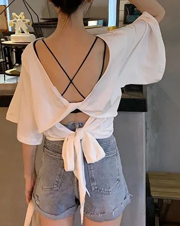 解决露肩露背时文胸尴尬的问题 一招搞定!