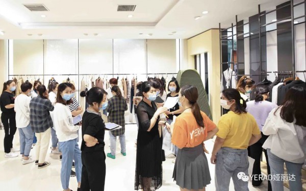 YERAD娅丽达2020秋冬新品发布会圆满落幕