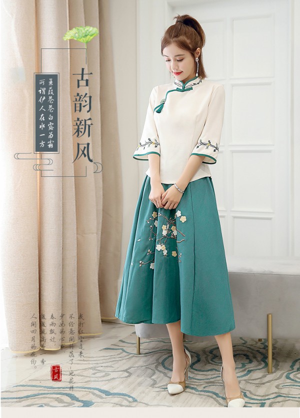 点亮整个夏天  民族风长裙更加个性